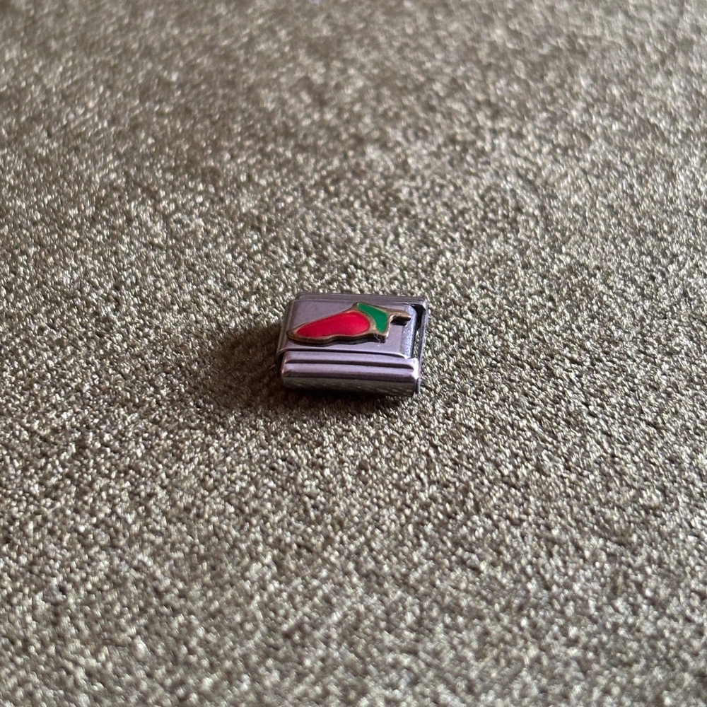 🌶️ Vintage Chilli Pepper Italian bracelet single charm (2003)